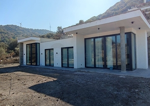 فيلا بتصميم انيق - 4 غرف وصالة -في بودروم 