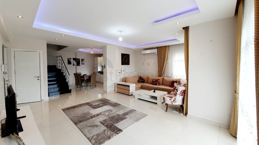 اطلالة بحر - مجمع انيق -دوبلكس 2 غرفة وصالة -في كاستل / الانيا