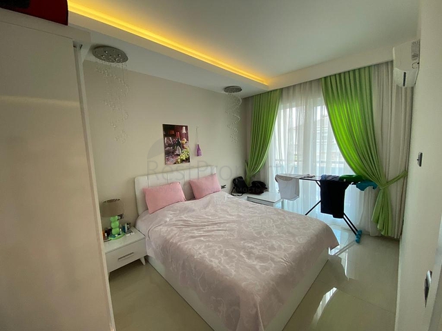 مجمع فاخر - شقة مفروشة -1+1 - في مهموتلار / الانيا 