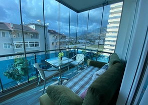 مجمع فاخر - شقة مفروشة -1+1 - في مهموتلار / الانيا 