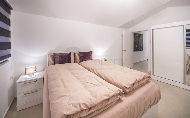 اطلالة بحر - دوبلكس 3 غرف وصالة -موقع مركزي -في اوبا / الانيا 