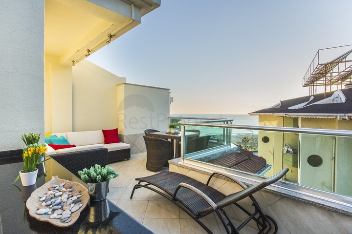 اطلالة بحر - دوبلكس 3 غرف وصالة -موقع مركزي -في اوبا / الانيا 