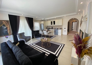 شقة عائلية انيقة -تصميم 1+2 - في مهموتلار / الانيا 