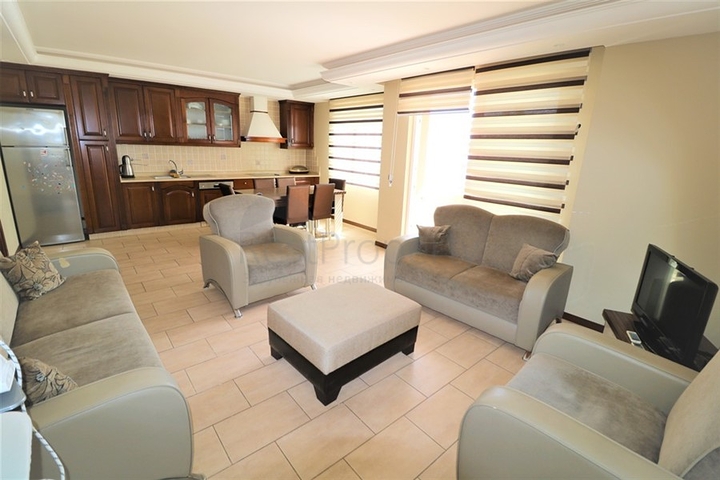 اطلالة بحر -طابق مرتفع - شقة 2 غرفة وصالة -في مهموتلار / الانيا 