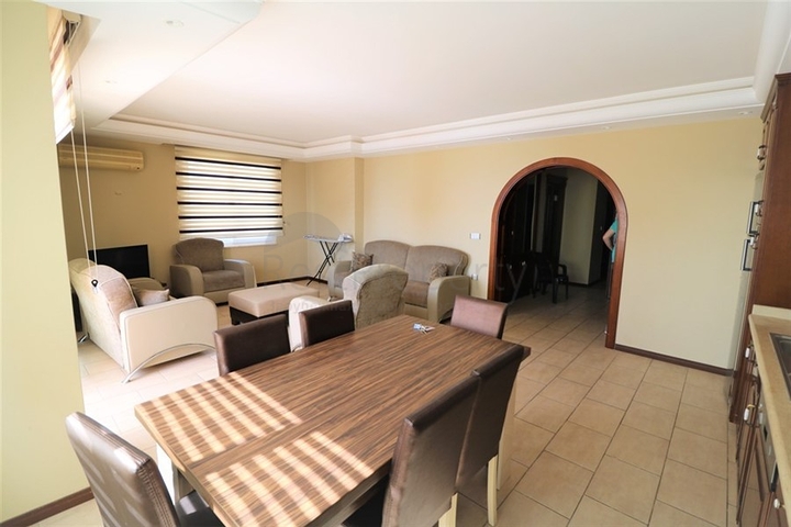 اطلالة بحر -طابق مرتفع - شقة 2 غرفة وصالة -في مهموتلار / الانيا 