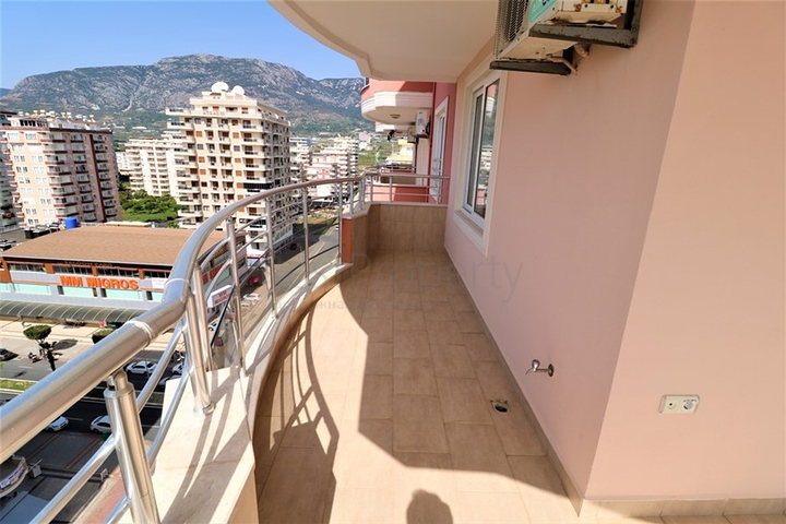 اطلالة بحر -طابق مرتفع - شقة 2 غرفة وصالة -في مهموتلار / الانيا 