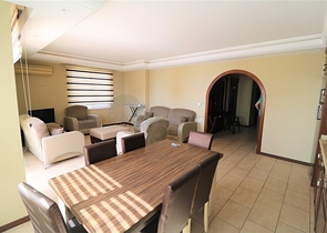 اطلالة بحر -طابق مرتفع - شقة 2 غرفة وصالة -في مهموتلار / الانيا 