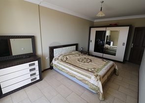 اطلالة بحر -طابق مرتفع - شقة 2 غرفة وصالة -في مهموتلار / الانيا 