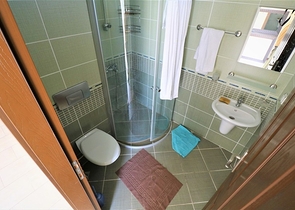 اطلالة بحر -طابق مرتفع - شقة 2 غرفة وصالة -في مهموتلار / الانيا 