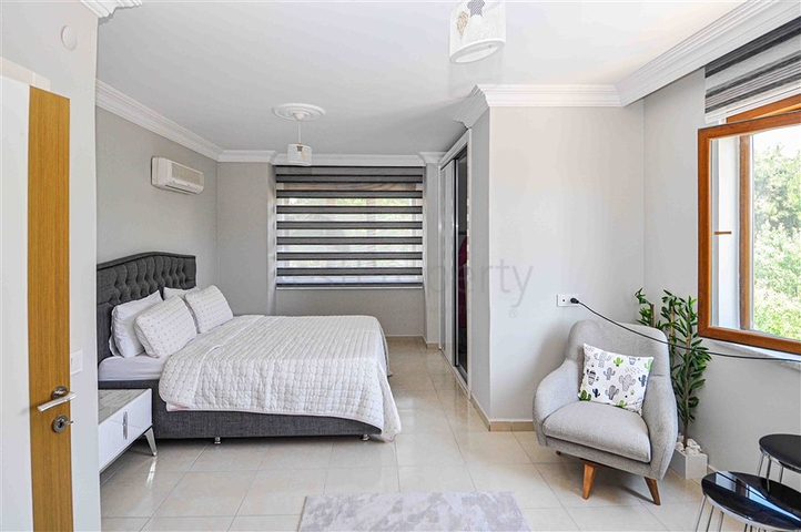 ضمن منطقة كاستل الراقية -شقة 2 غرفة وصالة -مفروشة - الانيا 