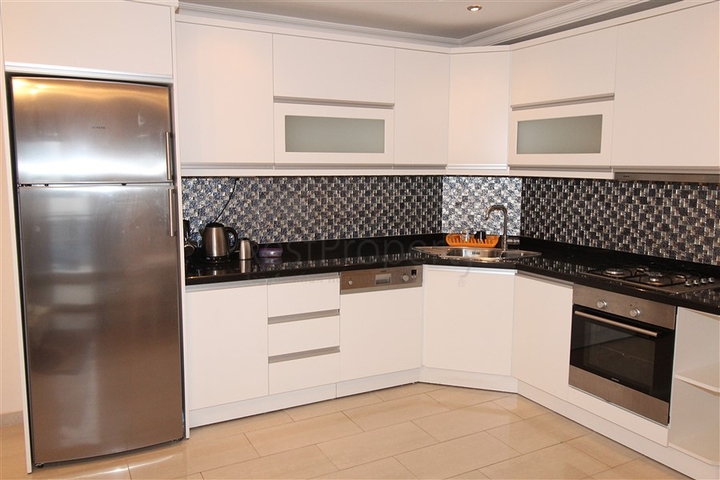 اطلالة بحر -شقة 2 غرفة وصالة -مفروشة -في مهموتلار / الانيا 