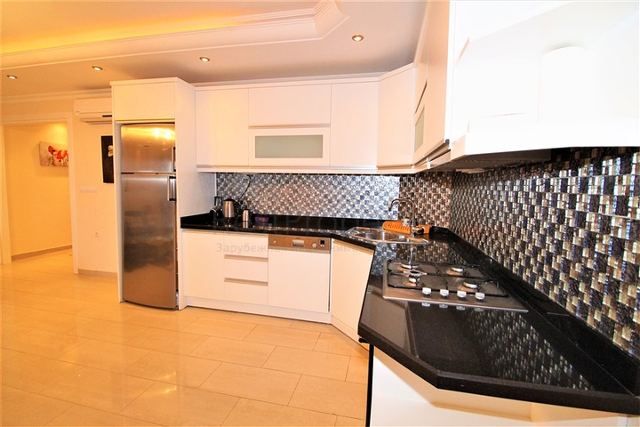 اطلالة بحر -شقة 2 غرفة وصالة -مفروشة -في مهموتلار / الانيا 