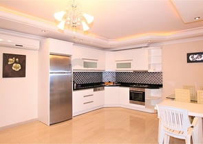 اطلالة بحر -شقة 2 غرفة وصالة -مفروشة -في مهموتلار / الانيا 