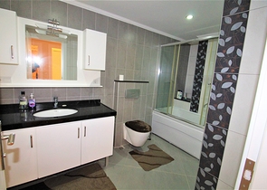 اطلالة بحر -شقة 2 غرفة وصالة -مفروشة -في مهموتلار / الانيا 