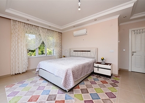 فيلا مستقلة  اطلالة بحر - 3 غرف وصالة -مفروشة -في كارجي جاك / الانيا 