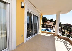 فيلا مستقلة  اطلالة بحر - 3 غرف وصالة -مفروشة -في كارجي جاك / الانيا 