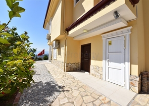 فيلا مستقلة  اطلالة بحر - 3 غرف وصالة -مفروشة -في كارجي جاك / الانيا 