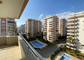 شقة عائلية واسعة - تصميم انيق - 3 غرف نوم وصالة - في مهموتلار / الانيا 