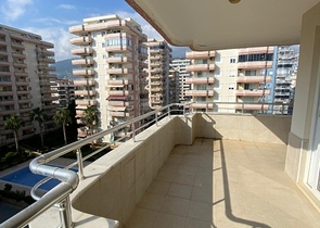 شقة عائلية واسعة - تصميم انيق - 3 غرف نوم وصالة - في مهموتلار / الانيا 