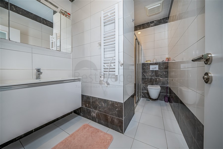 اطلالة بحر - مجمع فاخر -دوبلكس 4 غرف وصالة -في افسلار / الانيا 