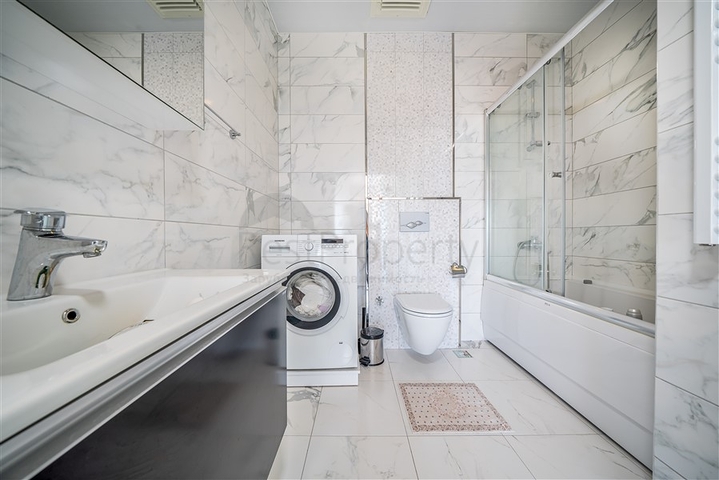 اطلالة بحر - مجمع فاخر -دوبلكس 4 غرف وصالة -في افسلار / الانيا 