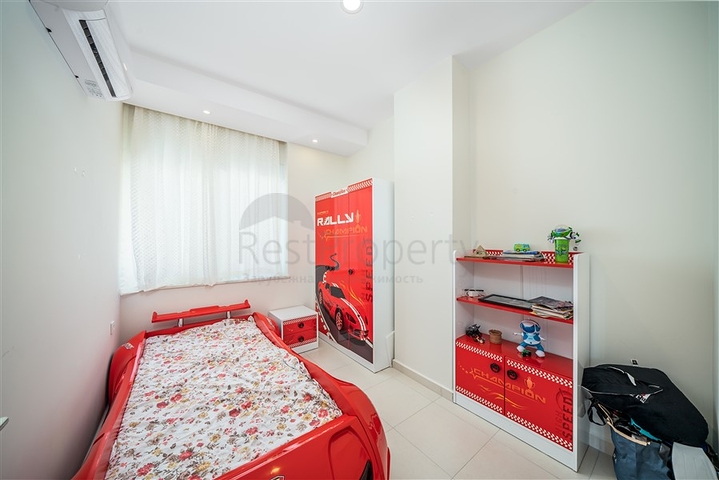 اطلالة بحر - مجمع فاخر -دوبلكس 4 غرف وصالة -في افسلار / الانيا 