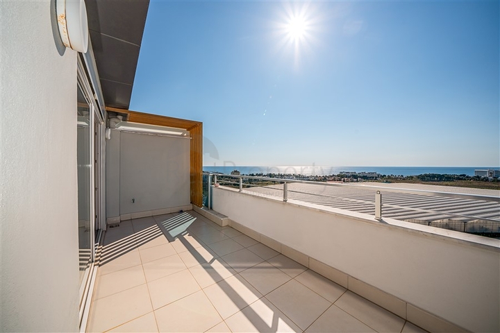 اطلالة بحر - مجمع فاخر -دوبلكس 4 غرف وصالة -في افسلار / الانيا 