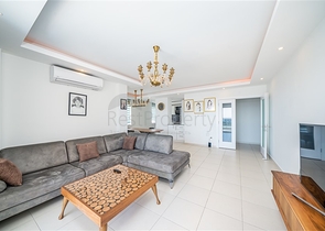 اطلالة بحر - مجمع فاخر -دوبلكس 4 غرف وصالة -في افسلار / الانيا 