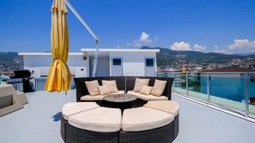 قريبة من شاطئ كليوباترا -شقة 1+1 - في مركز الانيا