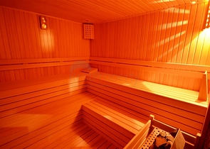 قريبة من شاطئ كليوباترا -شقة 1+1 - في مركز الانيا