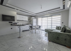 قريبة من شاطئ كليوباترا -شقة 1+1 - في مركز الانيا