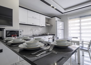 قريبة من شاطئ كليوباترا -شقة 1+1 - في مركز الانيا