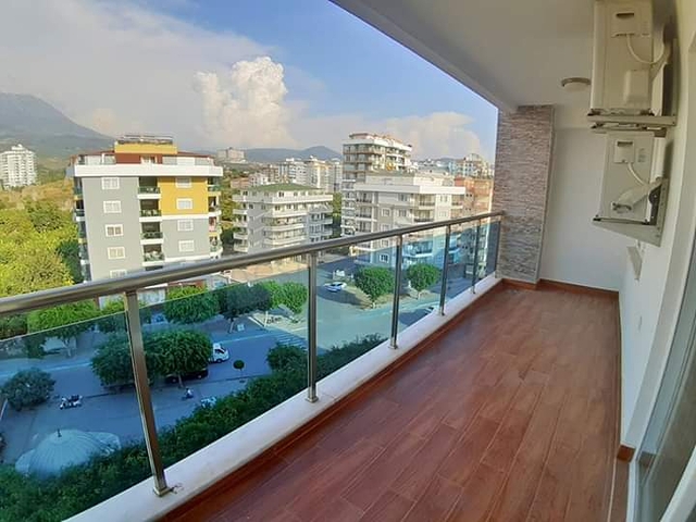 قريبة من البحر -ضمن مجمع سكني -شقة 1+1 -في مهموتلار / الانيا 