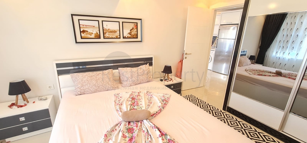 قريبة من البحر -ضمن مجمع سكني -شقة 1+1 -في مهموتلار / الانيا 