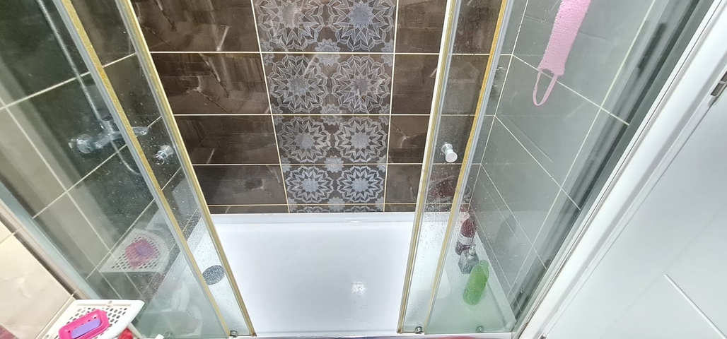 قريبة من البحر -ضمن مجمع سكني -شقة 1+1 -في مهموتلار / الانيا 