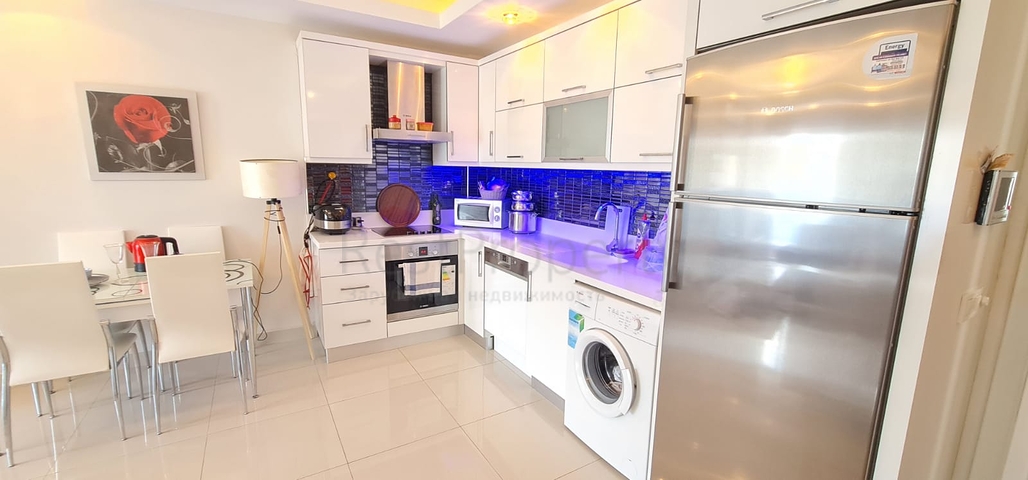 قريبة من البحر -ضمن مجمع سكني -شقة 1+1 -في مهموتلار / الانيا 