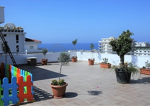 قريبة من البحر -ضمن مجمع سكني -شقة 1+1 -في مهموتلار / الانيا 