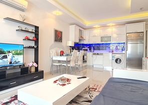 قريبة من البحر -ضمن مجمع سكني -شقة 1+1 -في مهموتلار / الانيا 