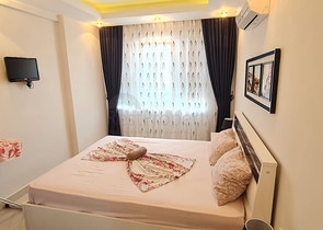 قريبة من البحر -ضمن مجمع سكني -شقة 1+1 -في مهموتلار / الانيا 