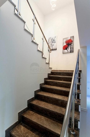 مناسبة للجنسية التركية -فيلا فاخرة - في كارجي جلك / الانيا 