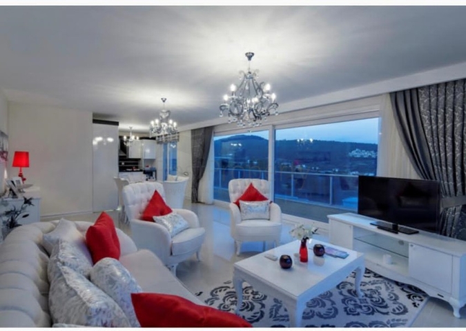 مناسبة للجنسية التركية -فيلا فاخرة - في كارجي جلك / الانيا 