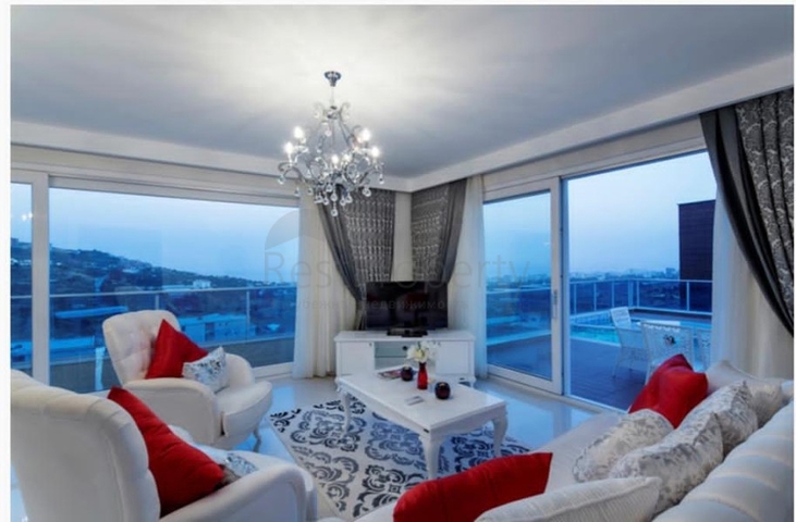 مناسبة للجنسية التركية -فيلا فاخرة - في كارجي جلك / الانيا 