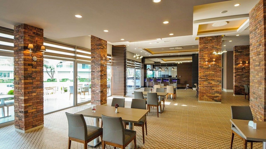 مجمع الرفاهية - شقة غرفة وصالة -غير مؤثثة -في افسلار / الانيا 