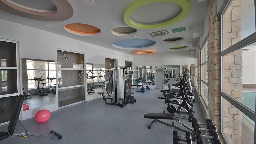 مجمع الرفاهية - شقة غرفة وصالة -غير مؤثثة -في افسلار / الانيا 