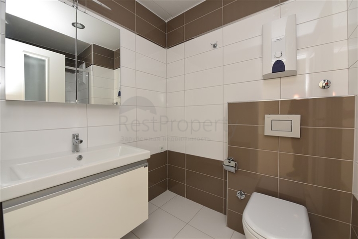 مجمع الرفاهية - شقة غرفة وصالة -غير مؤثثة -في افسلار / الانيا 