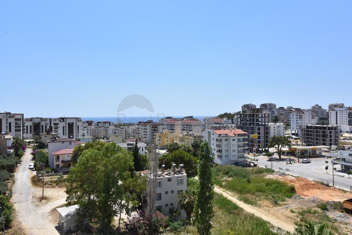 مجمع يضم كافة الخدمات -شقة غرفة وصالة -مؤثثة -في افسلار / الانيا 