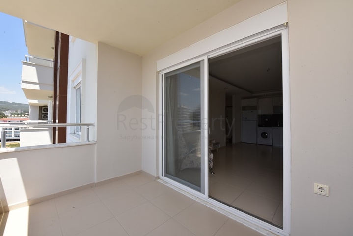 مجمع يضم كافة الخدمات -شقة غرفة وصالة -مؤثثة -في افسلار / الانيا 