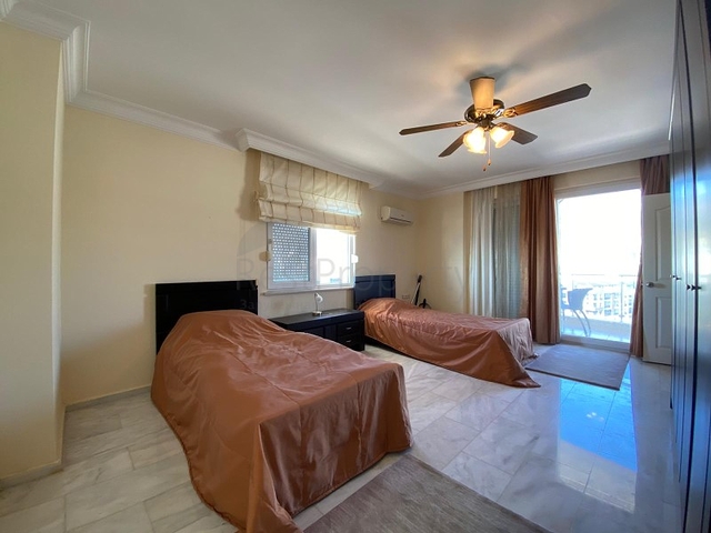 اطلالة بحر ساحرة -دوبلكس 3 غرف وصالة -في مهموتلار / الانيا 