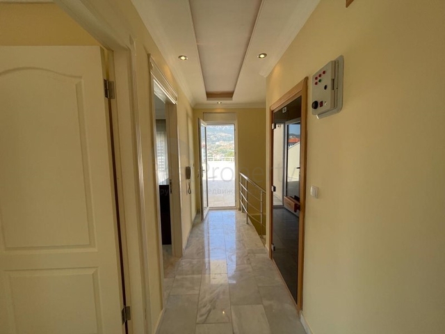 اطلالة بحر مباشرة -دوبلكس 4 غرف وصالة -في مهموتلار / الانيا 