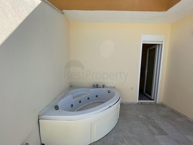 اطلالة بحر مباشرة -دوبلكس 4 غرف وصالة -في مهموتلار / الانيا 